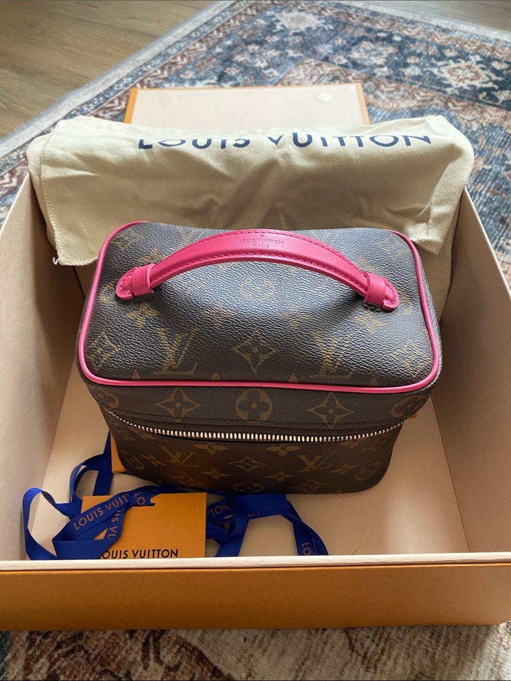 Louis Vuitton Nice Mini